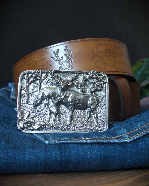 Svetlohnedý poľovnícky opasok Jeleň