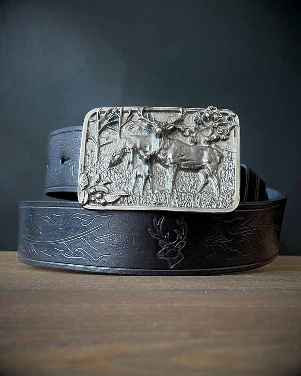 Čierny poľovnícky opasok Jeleň