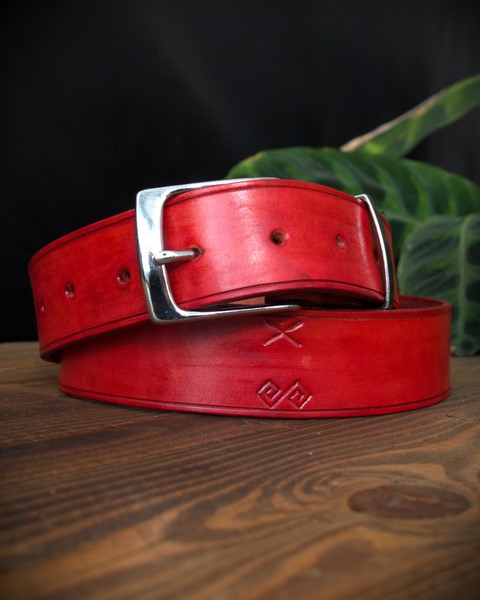 Kožený opasok Čičmany Red 