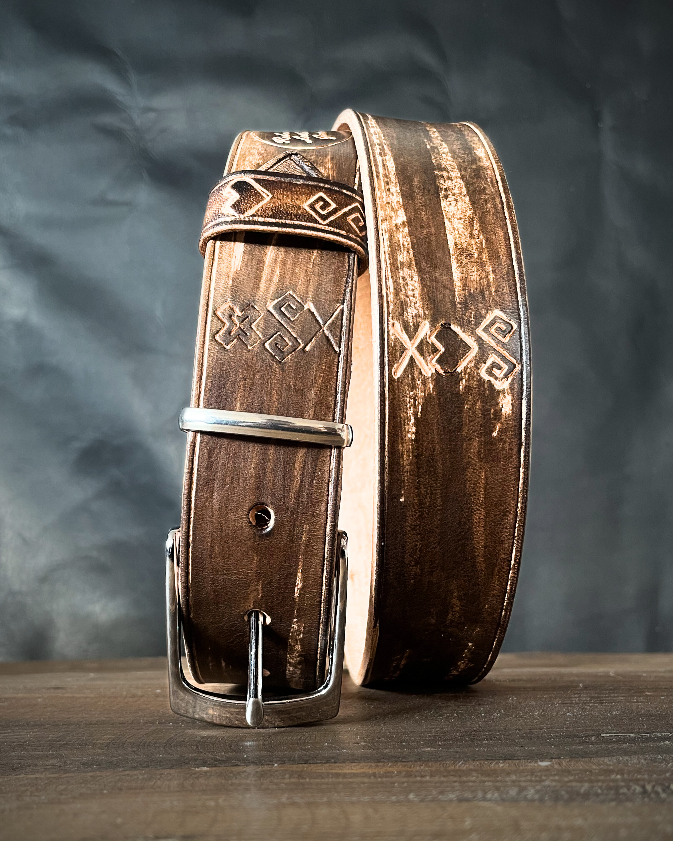 Kožený opasok Čičmany Vintage Chocolate Brown