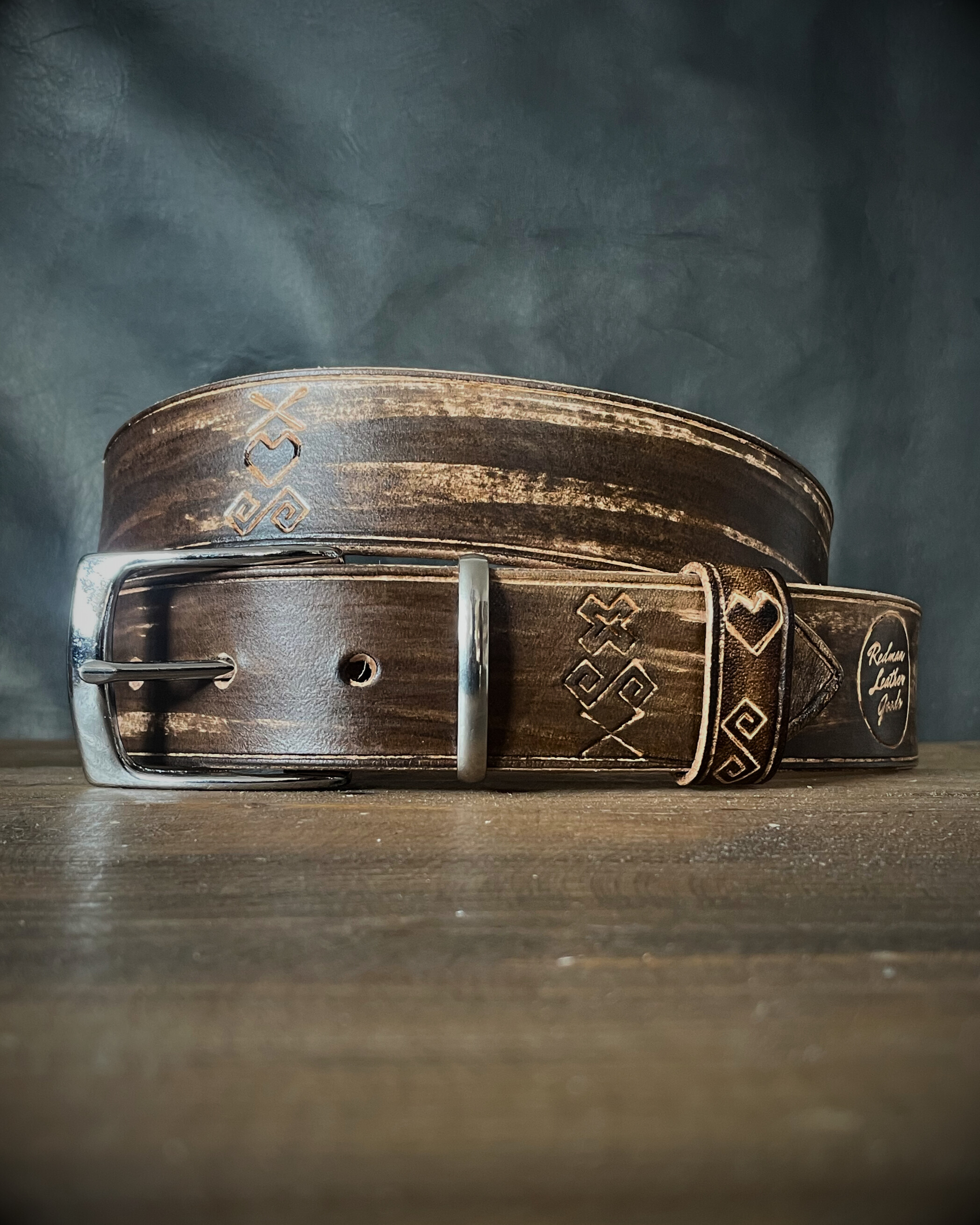 Kožený opasok Čičmany Vintage Chocolate Brown