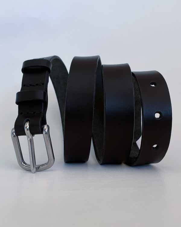 Pánsky čierny kožený opasok k obleku