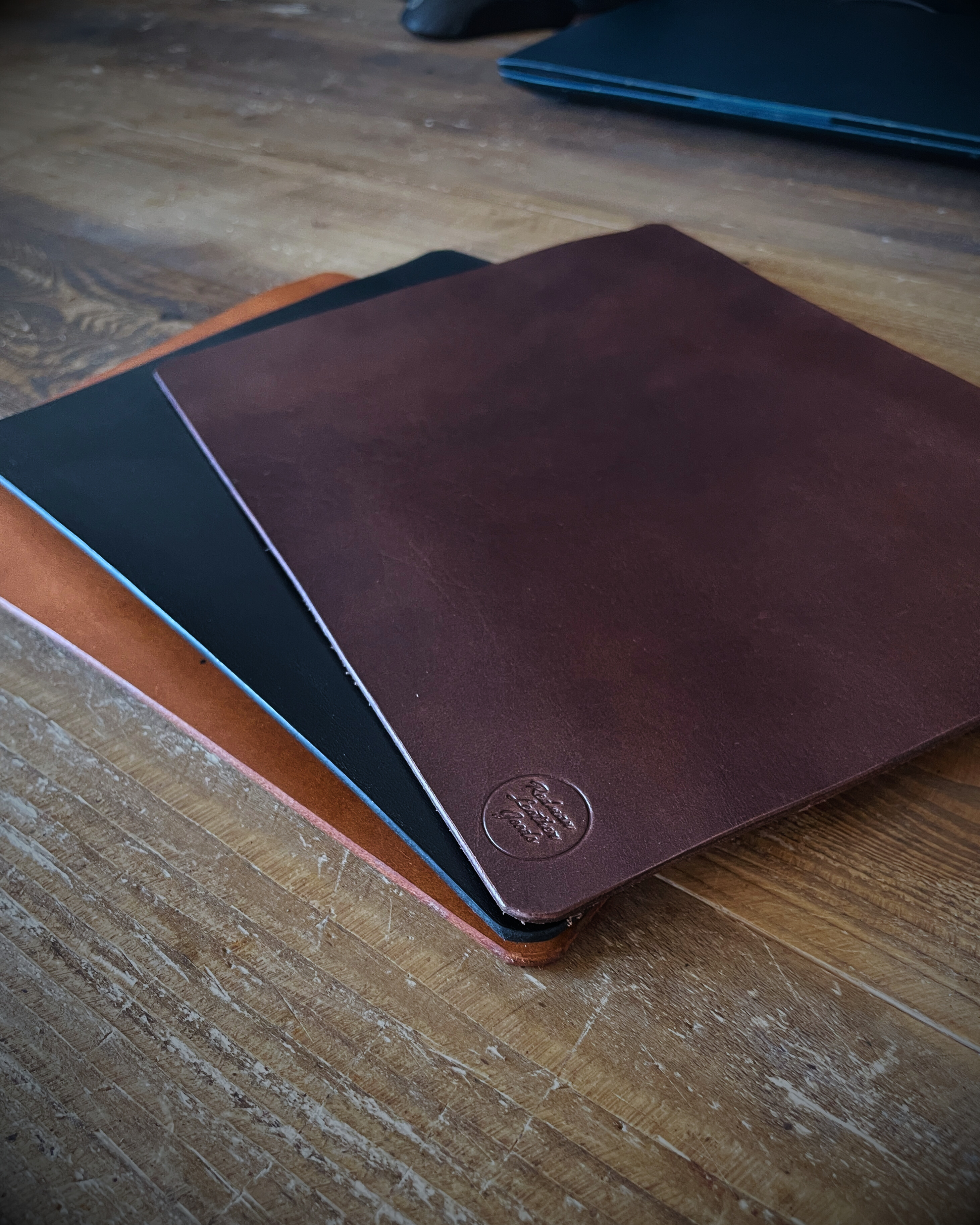 Kožená podložka pod myš