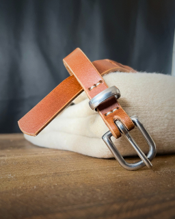 Dámsky svetlohnedý kožený opasok